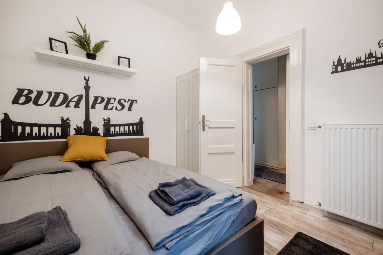 Lavender Apartment บูดาเปสต์ ภายนอก รูปภาพ